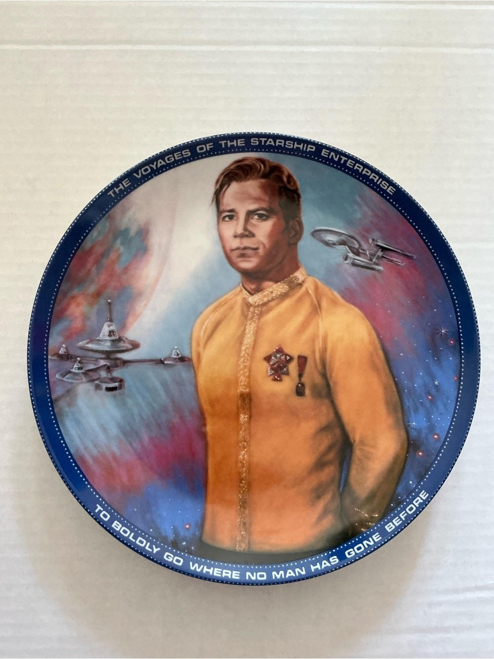 Star Trek Collector Plate James T. Kirk Susie Morton Ernst 1985 Limited Sci-Fi